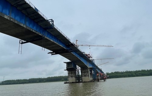 沿着高速看中国湘赣边红色热土上的致富路